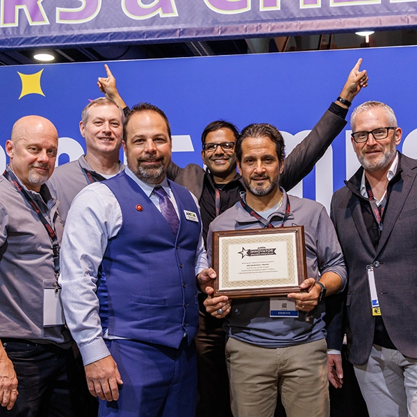 Collecting the AMOA Operators Choice Award